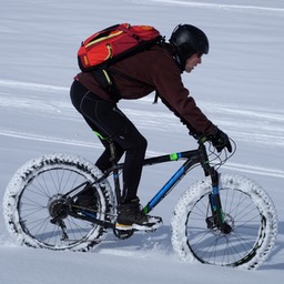Fatbike: Tschiertschen-Furgglis and downhill