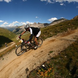 sportograf-86098558.jpg